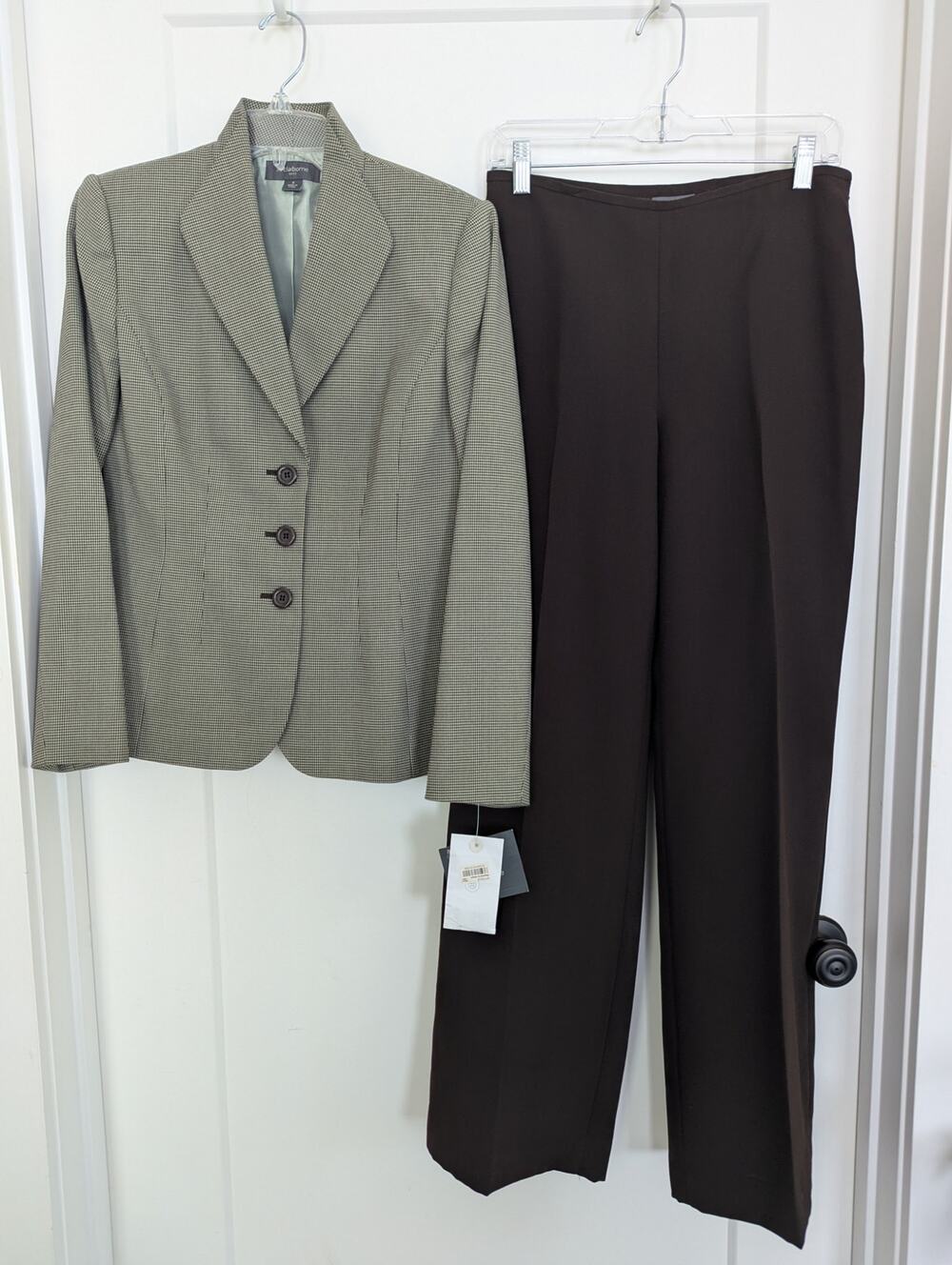 NWT Liz Claiborne 2Pc Pantsuit Set Size 4 Brown Houndstooth Blazer Trousers